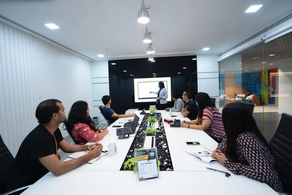 rsz_smartworks-coworking-uz8thwpxwhi-unsplash
